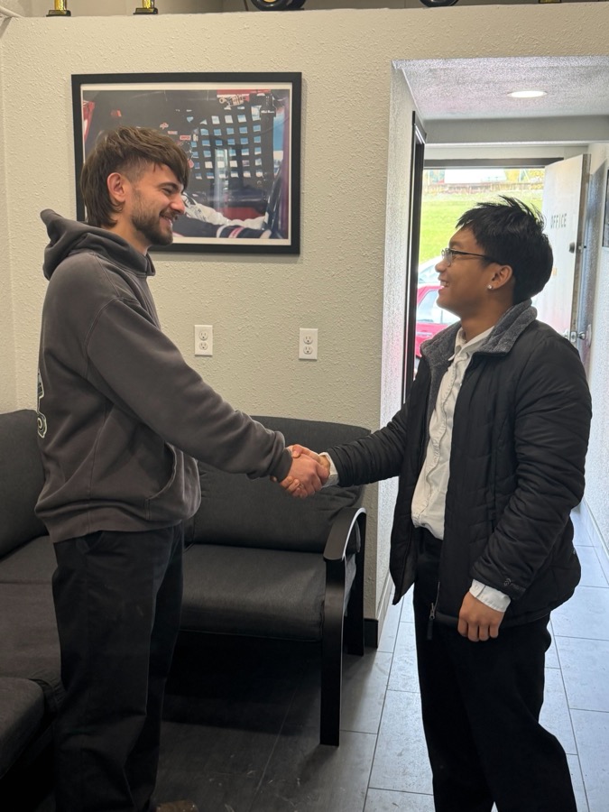 Anova Pinnacle Consulting team members ready to grow their careers in Business sales